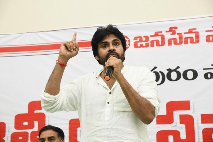 …తలుపు చెక్కతో నే రెండంటా!