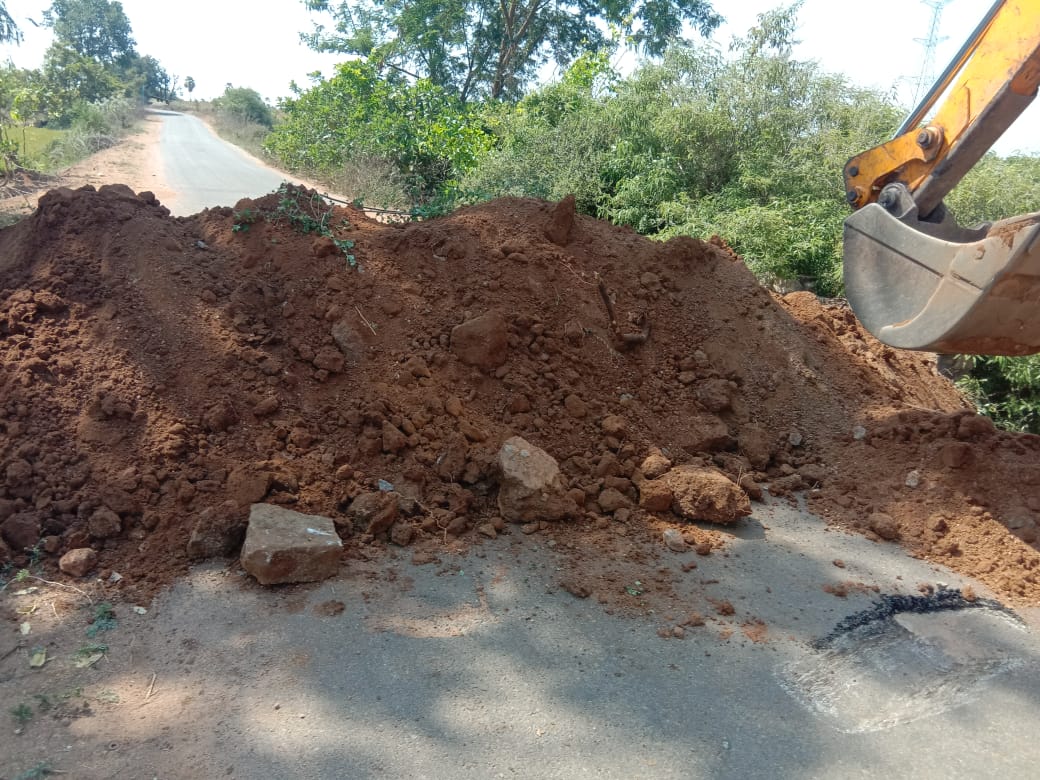 కరోనా కట్టడి గిట్ల జేస్తే? ఎమర్జెన్సీ కష్టమొస్తే…? ప్రాణానికే నష్టమొస్తే…?