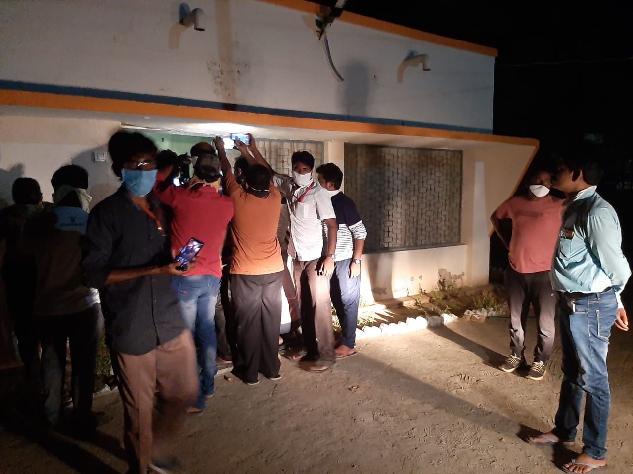 కలం వీరుడా… కరుసై పోతవ్! ‘ఉరికురికి… పసుల గాయొద్దు’