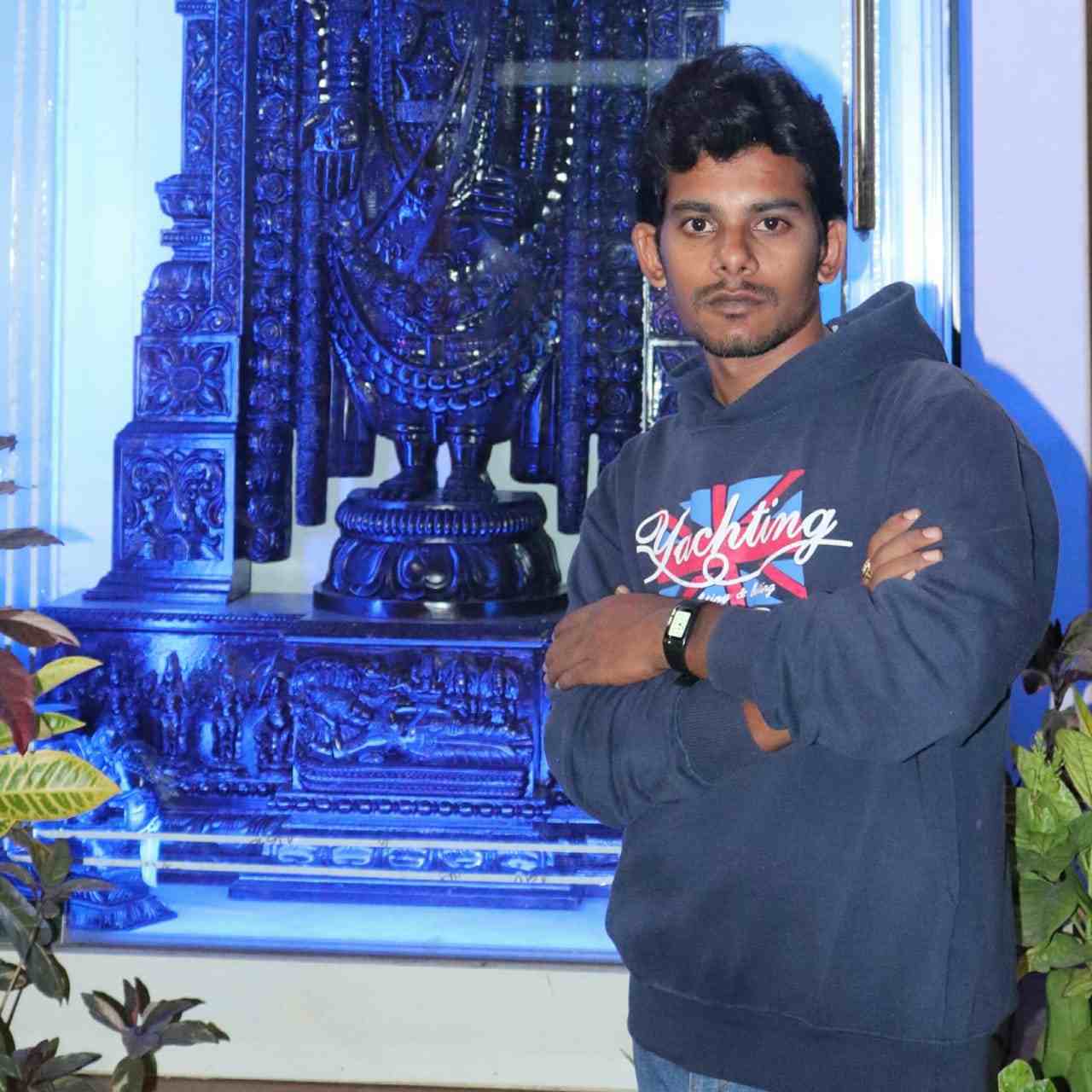 అంతిమ ‘సంస్కారం’లోనూ ఈ జర్నలిస్టు ఫ్రంట్ లైన్ ‘వారియరే’!