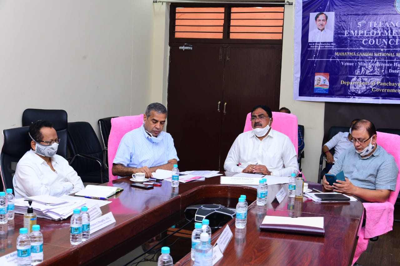 10లోగా ఆస్తుల నమోదు పూర్తి కావాలి: మంత్రి ఎర్రబెల్లి