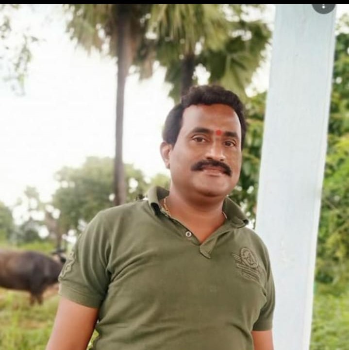 మానవత్వం చాటుకున్న తహశీల్దార్ విక్రమ్ కుమార్