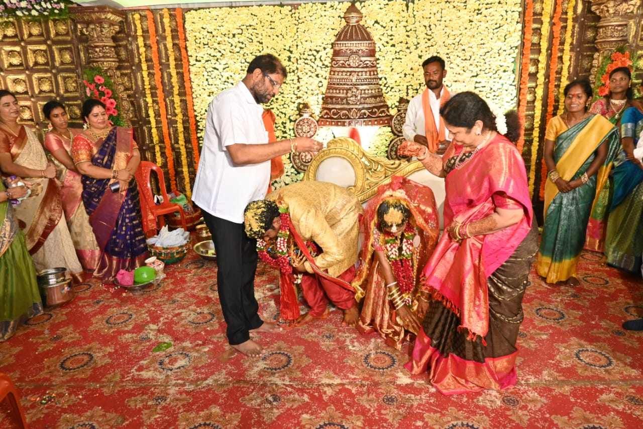 దొడ్డ మనసులో వద్ది‘రాజు’ దొడ్డ మనసులో వద్ది‘రాజు’