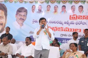 ప్రభుత్వ పథకాలపై మంత్రి పొంగులేటి సంచలన ప్రకటన ప్రభుత్వ పథకాలపై మంత్రి పొంగులేటి సంచలన ప్రకటన