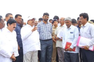 ఇరిగేషన్ అధికారులపై తుమ్మల ఆగ్రహం ఇరిగేషన్ అధికారులపై తుమ్మల ఆగ్రహం