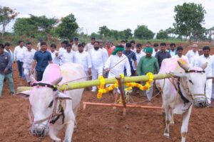 రైతు భరోసాపై మంత్రి పొంగులేటి కీలక ప్రకటన రైతు భరోసాపై మంత్రి పొంగులేటి కీలక ప్రకటన