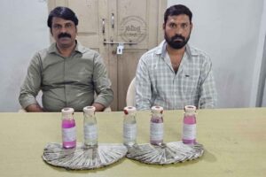 ఏసీబీకి చిక్కిన ఇద్దరు సబ్ రిజిస్ట్రార్లు