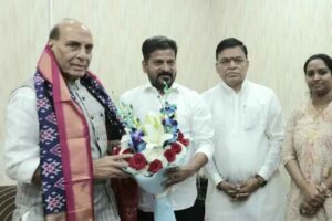 రక్షణ మంత్రితో సీఎం రేవంత్ భేటీ