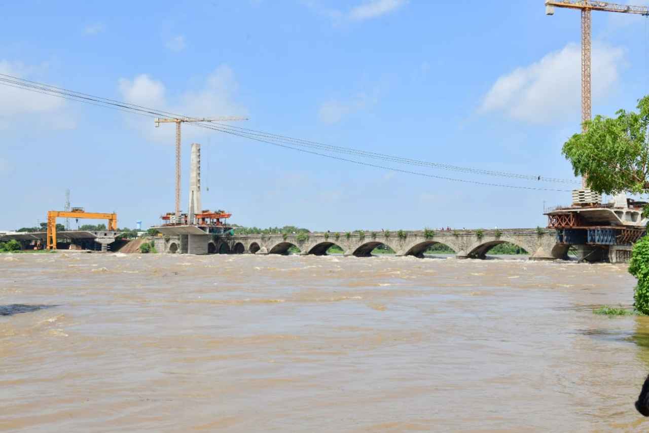 Munneru River flood Scenes in Khammam