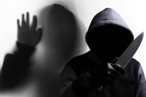 ఆయాతో రంకు., దోస్తుతో లింకు., ఆ తర్వాత తలా, మొండెం వేరు! ఆయాతో రంకు., దోస్తుతో లింకు., ఆ తర్వాత తలా, మొండెం వేరు!