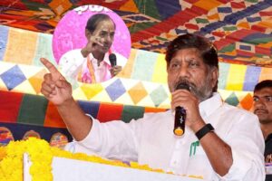 తోలు తీసే ఉద్యోగం ఎప్పుడు తీసుకున్నారు?: కేసీఆర్ పై భట్టి సెటైర్