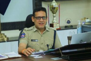 నూతన సంవత్సర వేడుకలపై ఖమ్మం సీపీ కీలక ప్రకటన