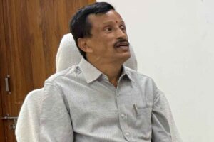 సారు.. సింపుల్ గా రూ. 40 లక్షలు లంచం అడిగాడు