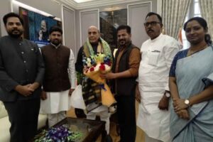 రక్షణశాఖ మంత్రితో తెలంగాణా సీఎం రేవంత్ భేటీ