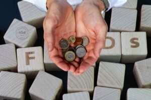 కలకలం: చిట్ ఫండ్ కంపెనీపై ఫిర్యాదులు కలకలం: చిట్ ఫండ్ కంపెనీపై ఫిర్యాదులు