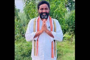 ఖమ్మం కాంగ్రెస్ లో తీవ్ర విషాదం ఖమ్మం కాంగ్రెస్ లో తీవ్ర విషాదం