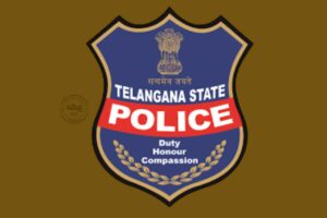 ఖమ్మం జిల్లాలో ముగ్గురు బ్యాంక్ ఉద్యోగుల అరెస్ట్ ఖమ్మం జిల్లాలో ముగ్గురు బ్యాంక్ ఉద్యోగుల అరెస్ట్