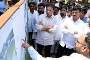‘ఫ్యూచర్ సిటీ’పై మంత్రి పొంగులేటి కీలక సమీక్ష ‘ఫ్యూచర్ సిటీ’పై మంత్రి పొంగులేటి కీలక సమీక్ష