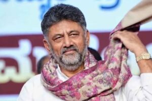 దేశంలో అత్యంత ధనిక సీఎం డీకే శివకుమార్ దేశంలో అత్యంత ధనిక సీఎం డీకే శివకుమార్
