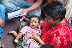 శిశువు మృతి: ‘కూరపాటి’ ఆసుపత్రి ముందు ఆందోళన శిశువు మృతి: ‘కూరపాటి’ ఆసుపత్రి ముందు ఆందోళన